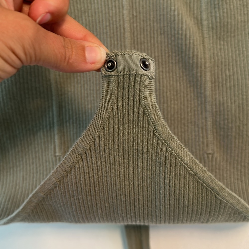 Abercrombie & Fitch Short Sleeve corset inspired Knit Bodysuit - Picture 6 of 10